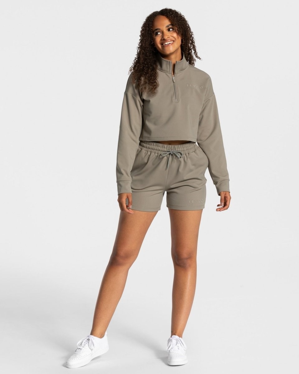TEVEO Charming Oversized Shorts Khaki | 803651OYT