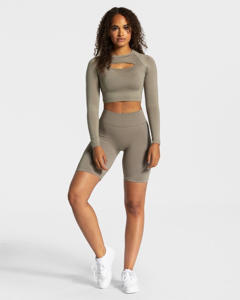 TEVEO Charming Scrunch Shorts Khaki | 209645CJU