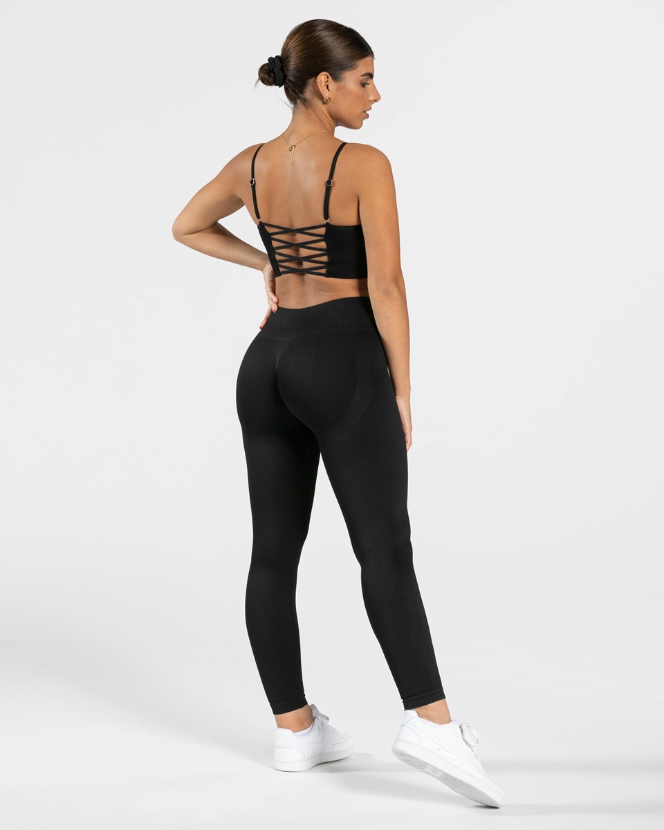 TEVEO Elegant Cross Top Schwarz | 561279EUY