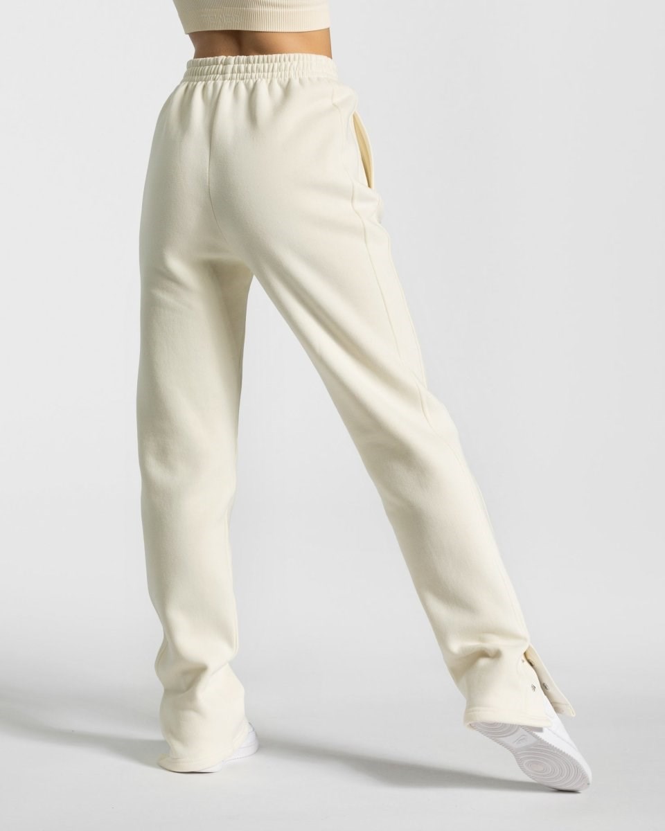 TEVEO Sassy Slit Jogger Ivory | 786310PKB