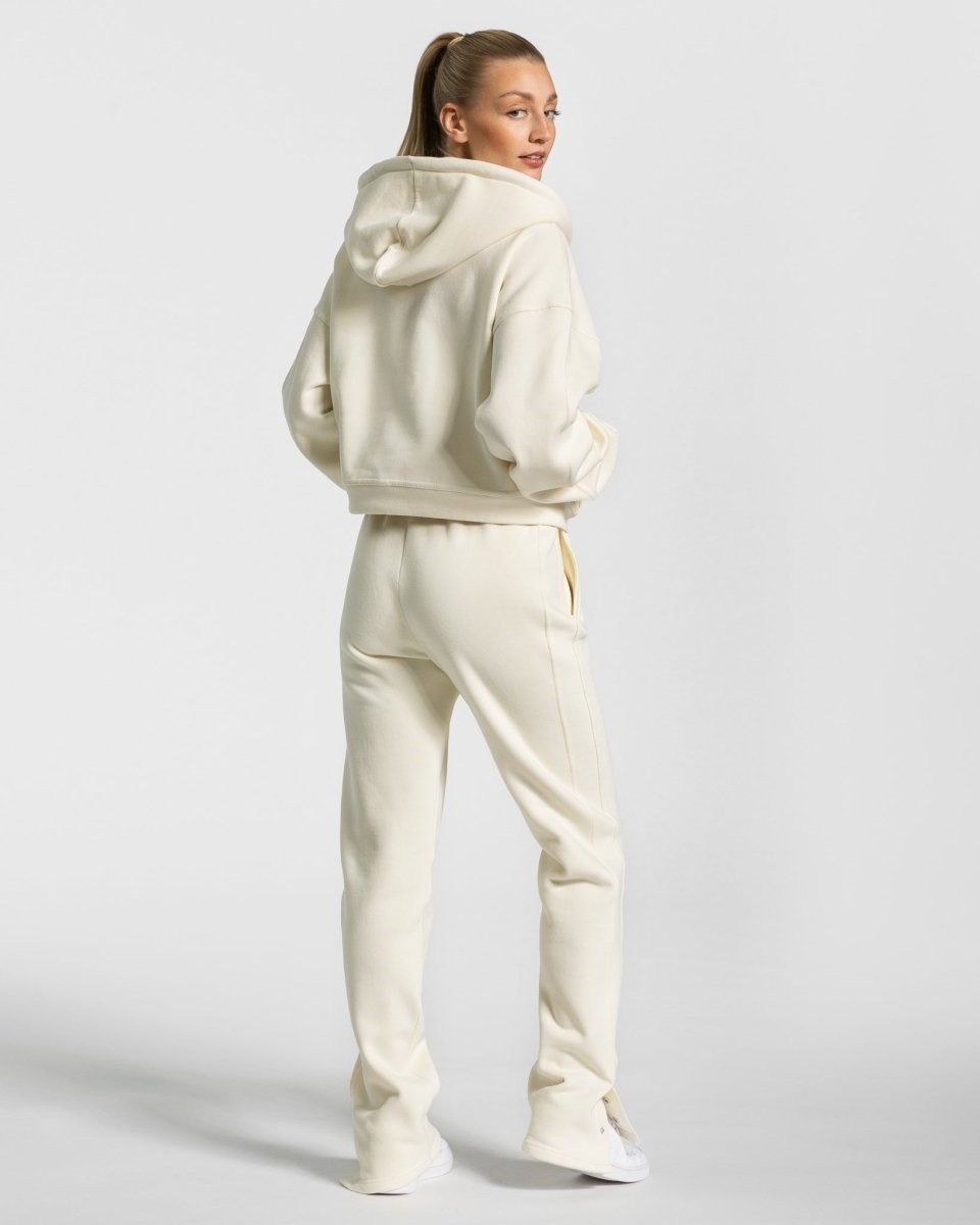 TEVEO Sassy Slit Jogger Ivory | 786310PKB