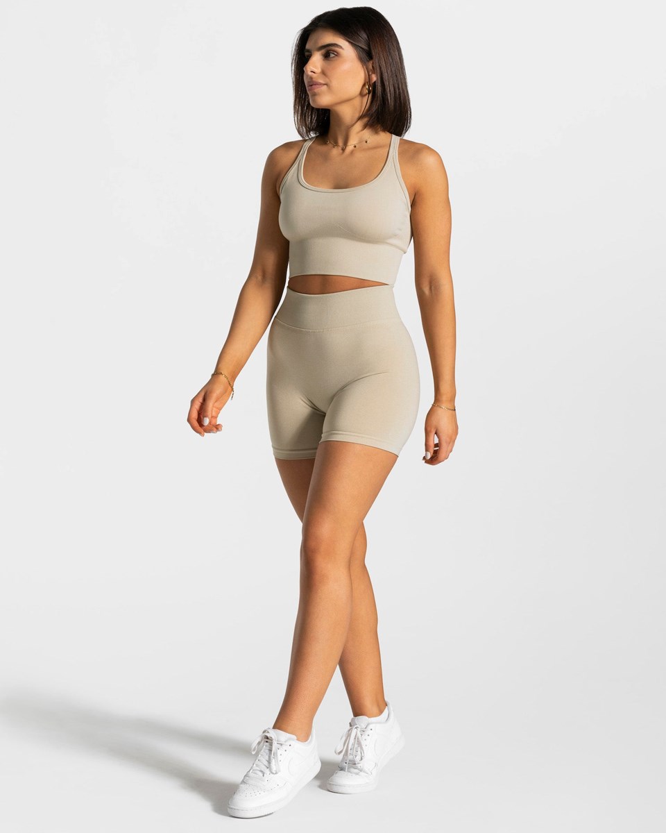 TEVEO Statement Scrunch Shorts Sand | 140286NCM